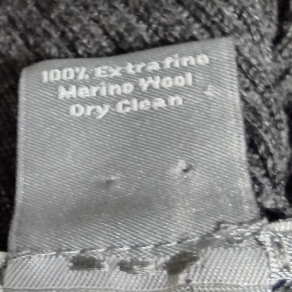 Ann Taylor 100% Wool Turtle Neck Sweater Women's L Gray Casual Comfy Minimalist - Picture 8 of 8